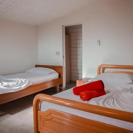 Plazhi Gjeneralit - Small - - - - Parco vacanze *