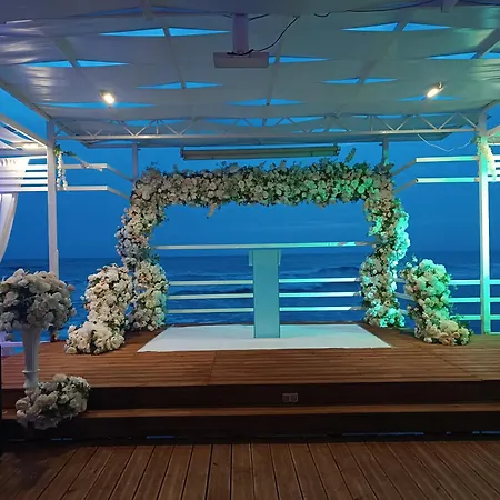 Plazhi Gjeneralit - Small - - - - Kavaje