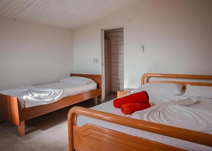 Plazhi Gjeneralit - Small - - - - Parco vacanze *