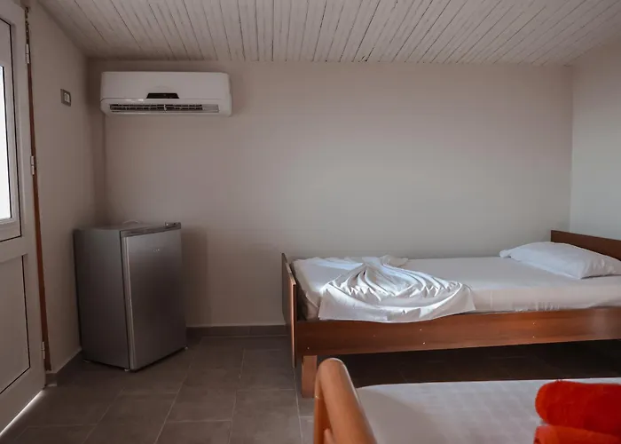 Plazhi Gjeneralit - Small - - - - Holiday park