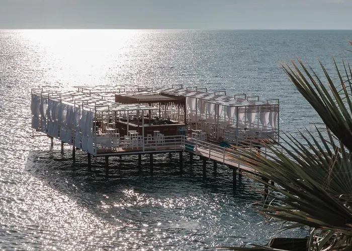 Plazhi Gjeneralit - Small - - - - Kavaja